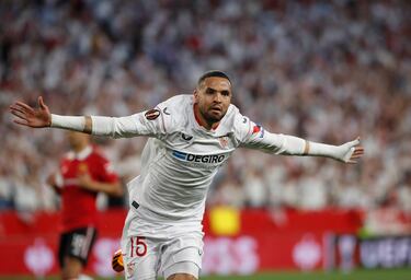 0-1. Youssef En-Nesyri celebra el primer tanto que anota en el minuto 7 partido.