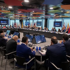 Desconfianza y acusaciones entre clubes, la otra cara del mercado