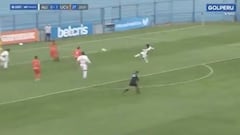 ¡Rompió el arco! La tremenda volea de Oslimg Mora para estrenarse con Alianza Lima