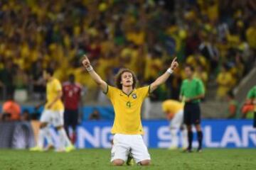 David Luiz con Brasil.