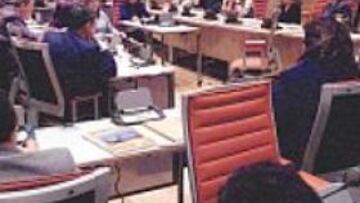 <b>COMPARECENCIA. </b>Un momento de la sesión de la Comisión de Cultura.