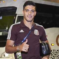 Jiménez a Van Dijk: "Me quedo con el gol que les hice en aquel partido"