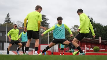 29-10-24. ENTRENAMIENTO DEL SPORTING EN MAREO. DIEGO SÁNCHEZ, MARAS, GUILLE ROSAS, OYÓN.