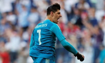 Soccer Football - World Cup - Third Place Play Off - Belgium v England - Saint Petersburg Stadium, Saint Petersburg, Russia - July 14, 2018 Belgium's Thibaut Courtois celebrates after teammate Eden Hazard scores their second goal