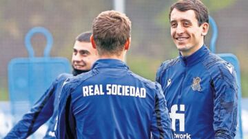 Oyarzabal, sonriente en la sesión de ayer en Zubieta; regresa a la competición tras perderse siete partidos por lesión.