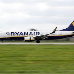 Buenas noticias si viajas con Ryanair en verano: este es el cambio en la política de viajes con un ‘extra’ en la maleta gratuita