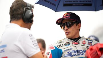 Misano Adriatico (Italy), 08/09/2024.- Marc Marquez of Spain and Gresini Racing MotoGP looks on prior the Race of the Motorcycling Grand Prix of San Marino and Riviera di Rimini Marco Simoncelli Circuit on the podium in Misano Adriatico, Italy, 08 September 2024. (Motociclismo, Ciclismo, Italia, España) EFE/EPA/DANILO DI GIOVANNI