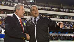 Por tercera vez, Chivas despide a su entrenador a una semana del Clásico Nacional