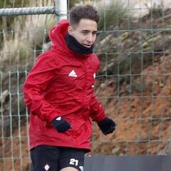 Cardoso prescinde de Emre Mor y recupera a Lobotka