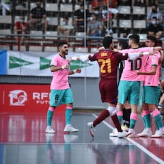 El Barça se impone con agonía al Movistar y el Palau decidirá