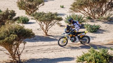 02 Quintanilla Pablo (chl), Husqvarna, Rockstar Energy Husqvarna Factory Racing, Moto, Bike, action during the 1st stage of the Dakar 2021 between Jeddah and Bisha, in Saudi Arabia on January 3, 2021 - Photo Fr&eacute;d&eacute;ric Le Floc&acirc;&euro;&trade;h / DPPI
 AFP7 
 03/01/2021 ONLY FOR USE IN SPAIN