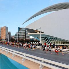 Valencia y sus corredores ayudan con Save the Children