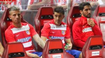 Alderweireld, David Villa y Raúl García.