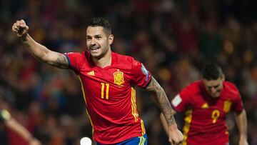 Spain's midfielder Vitolo celebrates after scoring during the FIFA qualifying Group G football match Spain vs Macedonia at Los Carmenes stadium in Granada, on November 12, 2016. / AFP PHOTO / JORGE GUERRERO