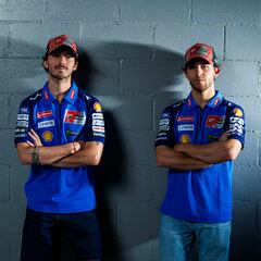 Ducati se tiñe de azul