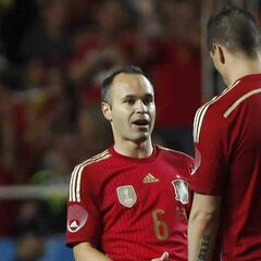 Fernando Torres e Iniesta, dos caminos paralelos