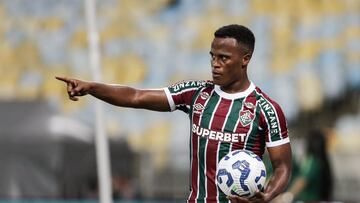 Fluminense defiende a Jhon Arias
