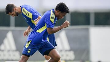 Juan Cuadrado se recupera y es convocado para Champions