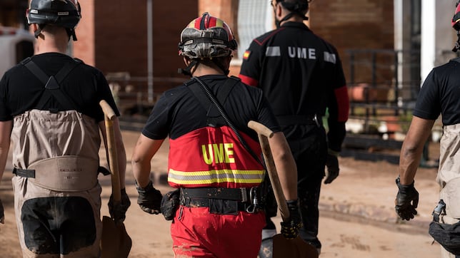 La señal que pidió la UME para saber si había gente en las casas durante la DANA