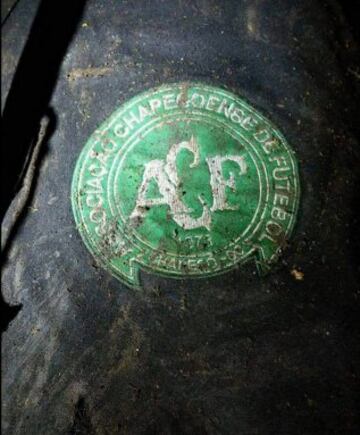 imagen de uno de los bultos de la expedición del Chapecoense.