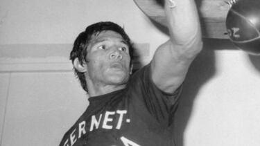 Deportistas latinos acusados de violencia doméstica