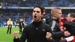 LONDON, ENGLAND - NOVEMBER 06: Arsenal manager Mikel Arteta celebrates after the Premier League match between Chelsea FC and Arsenal FC at Stamford Bridge on November 06, 2022 in London, England. (Photo by Stuart MacFarlane/Arsenal FC via Getty Images)