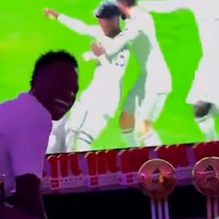 Graban a Vinicius en su casa y la gente alucina con su decoración: “Si lo hiciese Lamine...”