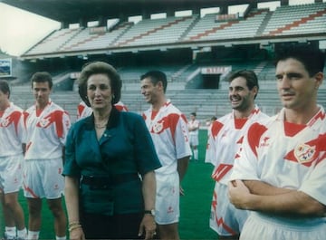 Teresa Rivero, junto a la plantilla en la temporada 2010-11.