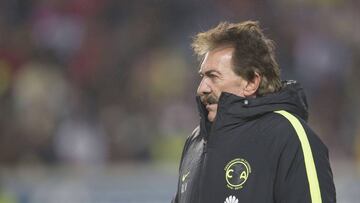 En Chivas critican las quejas de Ricardo La Volpe