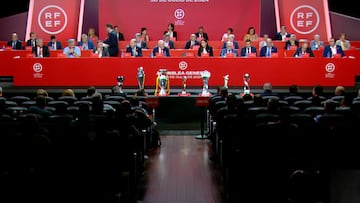 Asamblea RFEF: un Pedro Rocha ausente se baja el sueldo