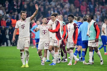 El  Bayern se estrenó con goleada en el nuevo formato de la Champions League. Un equipo legendario del toreno no tuvo piedad del Dinamo de Zagreb. Harry Kane (4 goles, 3 de ellos de penalti) Olise (2), Guerreiro, Sané y Goretzka fueron los goleadores del conjunto bávaro. Petkovic y Ogiwara anotaron los dos goles del equipo croata.