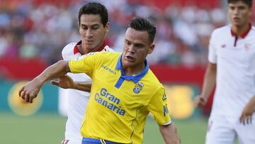 Roque Mesa contra el Sevilla. 