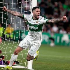 Oficial: Tete Morente vuelve al Elche hasta junio de 2028