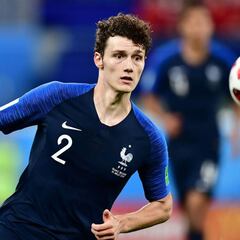 Pavard, en la recámara