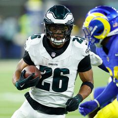 What record did Saquon Barkley set in Eagles win over Rams?