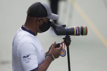 Los equipos de compuesto y recurvo trabajan en la Unidad Deportiva Belén, en Medellín. Todos los deportistas se sometieron a pruebas PCR y a capacitaciones de bioseguridad.