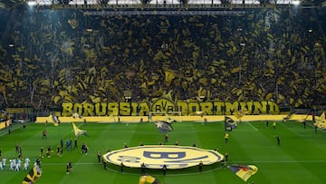 El Borussia Dortmund es el club que más llena de Europa. Su estadio, el Signal Iduna Park, tiene un aforo para 81.360 espectadores y en la primera vuelta de esta temporada registra un promedio de 80.877. Impresionante.