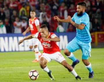 Santa Fe gana en su casa y deleita a su público con goles