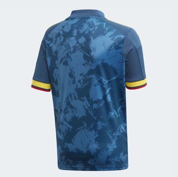 Adidas lanzó la nueva indumentaria alternativa de la Selección Colombia, la cual será de color azul. Tendrá un valor entre los $129.000 y $249.900.