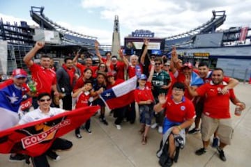 Futbol, Chile v Bolivia.
Copa America centenario 2016.
Hinchas de la seleccion chilena asisten al partido del grupo D de la Copa America Centenario contra Bolivia a disputarse en el estadio Gillette de Foxborough, Estados Unidos.
10/06/2016
Andres Pina/Photosport***********