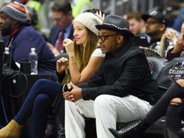 Olivia Wilde y Spike Lee, en primera fila para disfrutar del espectáculo del All Star.