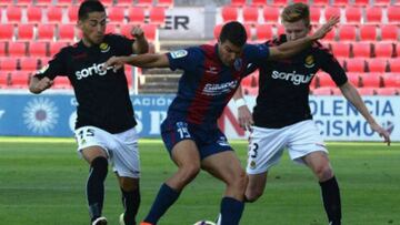 El Huesca supera al Girona en un mal partido de ambos