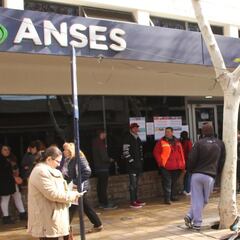 ¿Cuándo cobro ANSES? Fechas de pago de AUH, AUE, Extra y jubilados hoy, 25 de julio