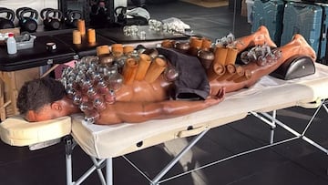 Openda se hace viral con su alucinante terapia