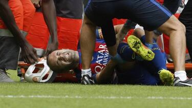 After worst start for nine years, what's gone wrong at Barcelona?