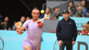 Rafa Nadal durante su partido en el Mutua Madrid Open, a 25 de abril de 2024, en Madrid (España).
José Oliva / Europa Press
25/04/2024