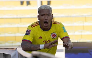 Los dirigidos por Reinaldo Rueda se llevaron un punto tras su visita al Hernando Siles de La Paz. El encuentro se fue con un empate sin goles en la primera parte, en el segundo tiempo, Roger Martínez abrió el marcador al minuto 69. Los locales empataron al 83' a través de Fernando Saucedo. 