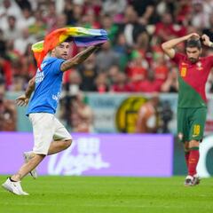 Who is the streaker who interrupted the Portugal vs Uruguay World Cup game? What was his message?