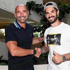 Oficial: Isco ficha por el Sevilla