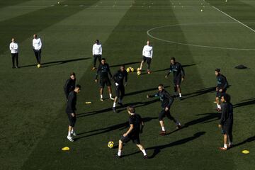 Entrenamiento del Madrid antes de viajar a Girona